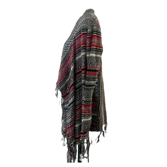 Almost Famous Shawl Throw-Over - Picture 2 of 4